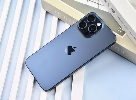 定南苹果维修点分享iPhone 15 Pro Max自动关机造成的原因 